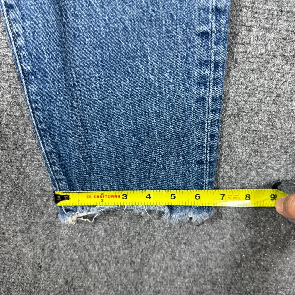 Levis Jeans Wedgie Straight Mid Wash Cut Off Womens Size 27x26 #1832 - Picture 7 of 11